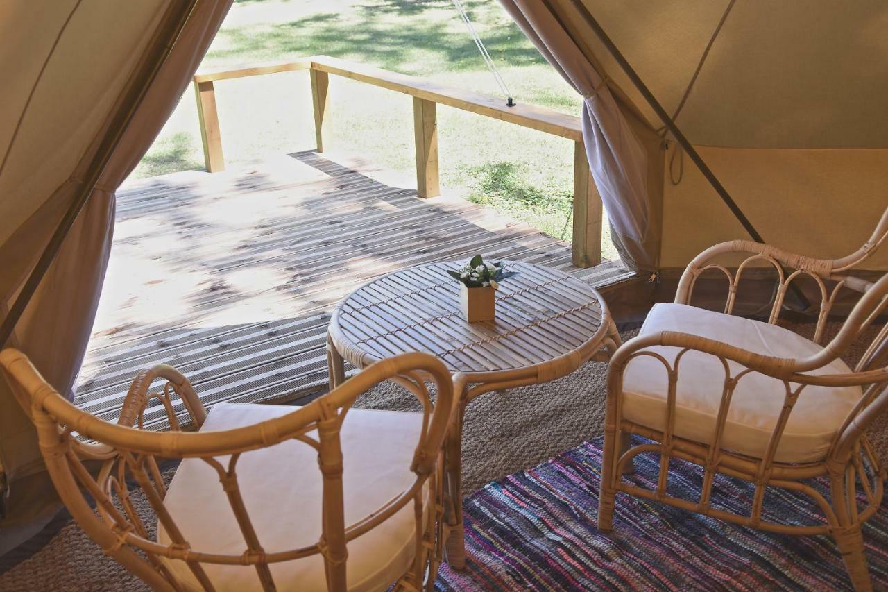 Glamping At Camping La Source Saint-Pierre-d'Argencon Luaran gambar